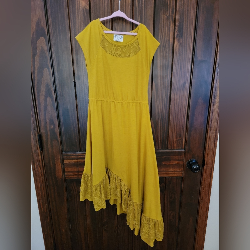 Joyfolie Yellow Capsleeve Dress with Lace